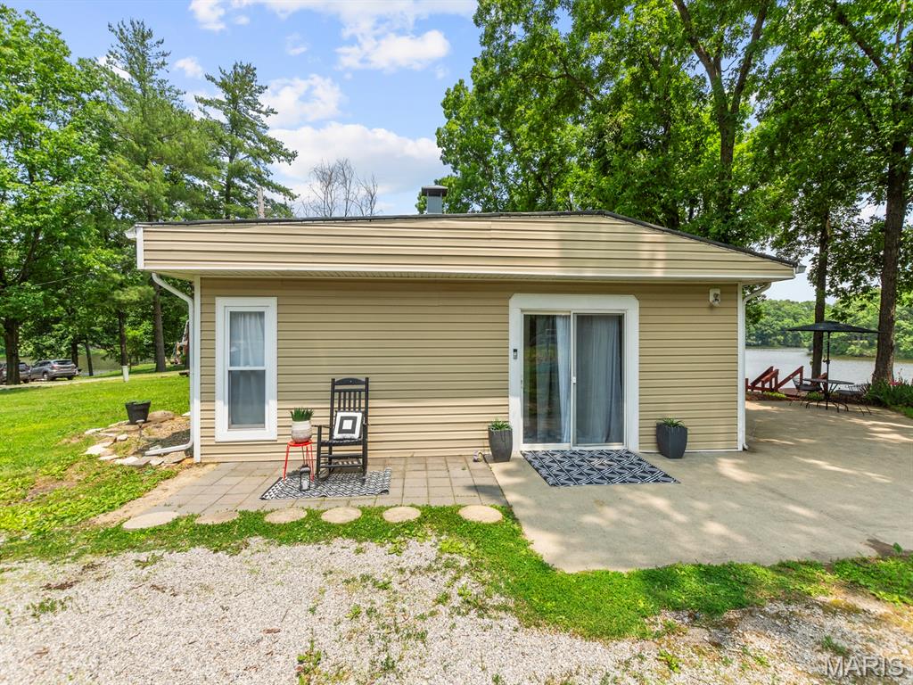 1966 Lee Lane Centralia, IL 62801 - Photo 51 of 52