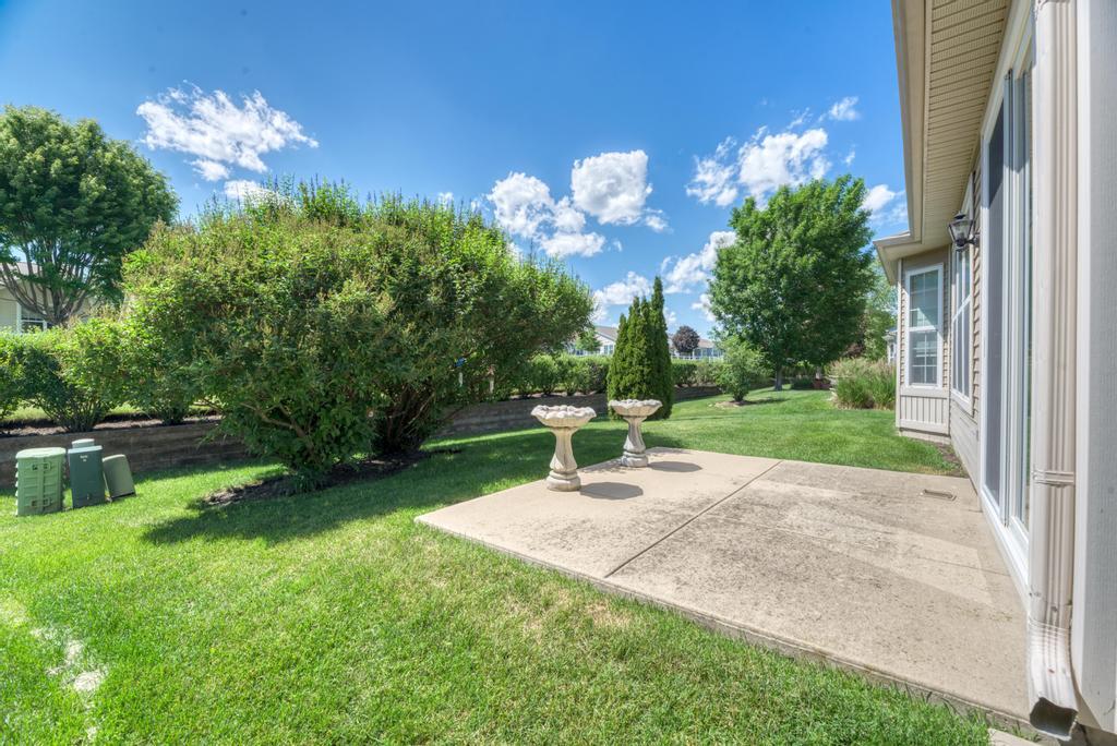 2886 Edgewater Drive Elgin, IL 60124 - Photo 28 of 31