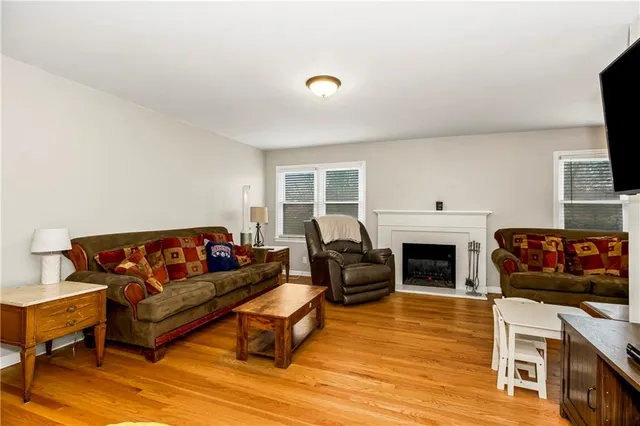 $254,600 | 7504 Maple Avenue, Raytown, MO 64138