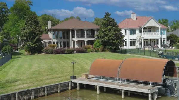 $2,157,000 | 11348 Lake Oak Drive, Montgomery, TX 77356