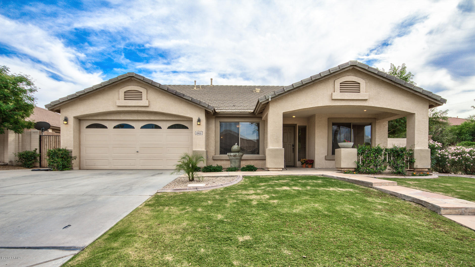 3905 East Baranca Road Gilbert, AZ 85297 - Photo 3 of 41 1