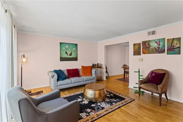 $189,500 | 4616 Holly Street, Unit 5, Kansas City, MO 64112