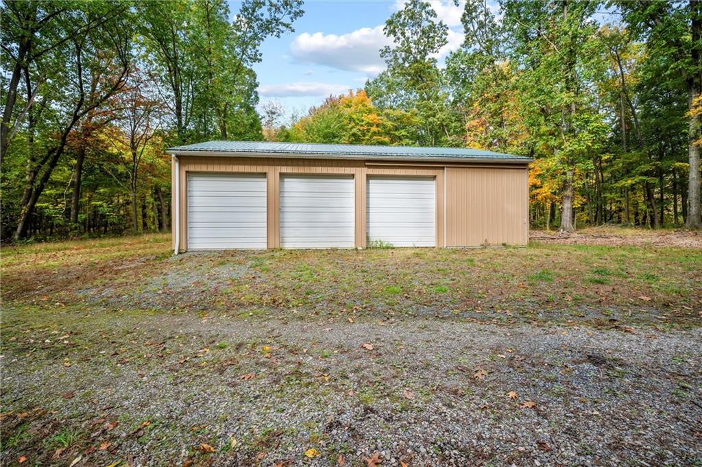 265 Boyers Road Harrisville, PA 16038 - Photo 3 of 29 Gallery Image 3