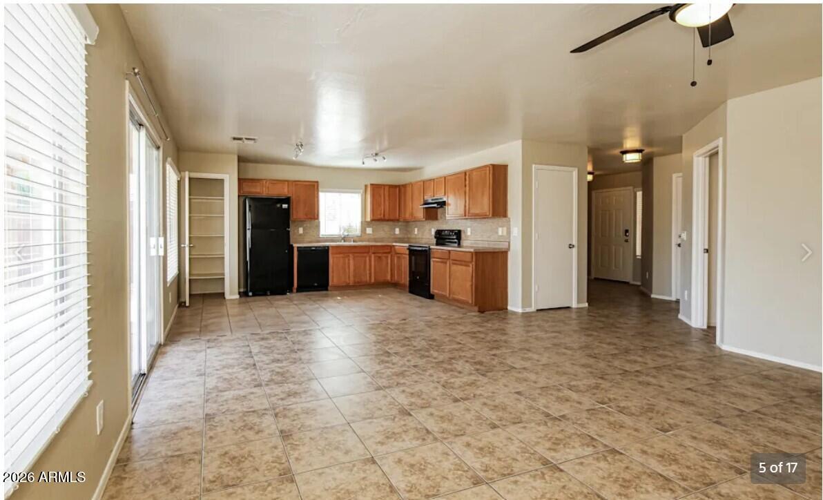 11976 West Granada Road Avondale, AZ 85392 - Photo 5 of 17 5