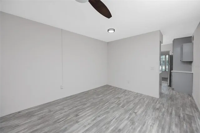 $129,900 | 4152 55th Way North, Unit 1028, Kenneth City, FL 33709