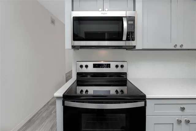 $129,900 | 4152 55th Way North, Unit 1028, Kenneth City, FL 33709