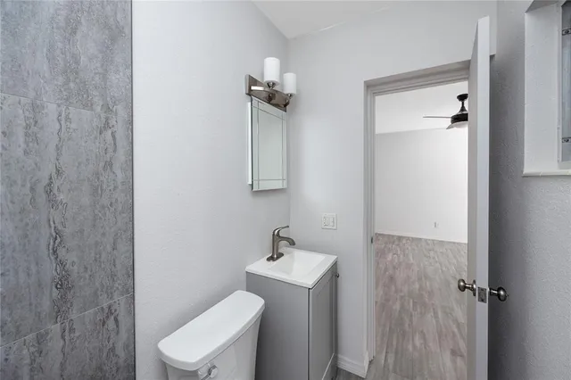 $129,900 | 4152 55th Way North, Unit 1028, Kenneth City, FL 33709