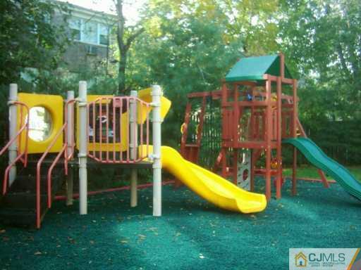 416 North Lafayette Road Metuchen, NJ 08840 - Photo 8 of 8 Gallery Image 8