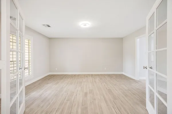 $3,200 | 11006 Wickersham Lane, Houston, TX 77042