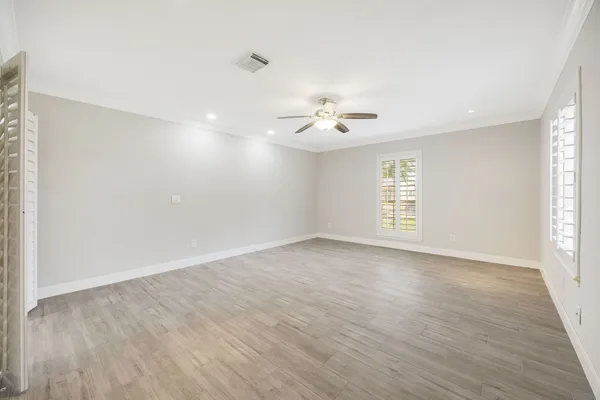 $3,200 | 11006 Wickersham Lane, Houston, TX 77042