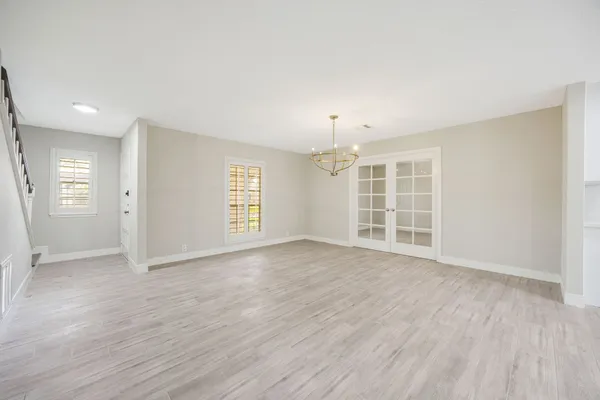 $3,200 | 11006 Wickersham Lane, Houston, TX 77042