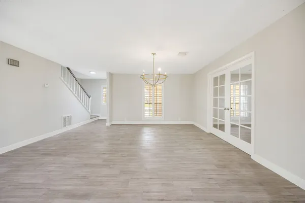 $3,200 | 11006 Wickersham Lane, Houston, TX 77042