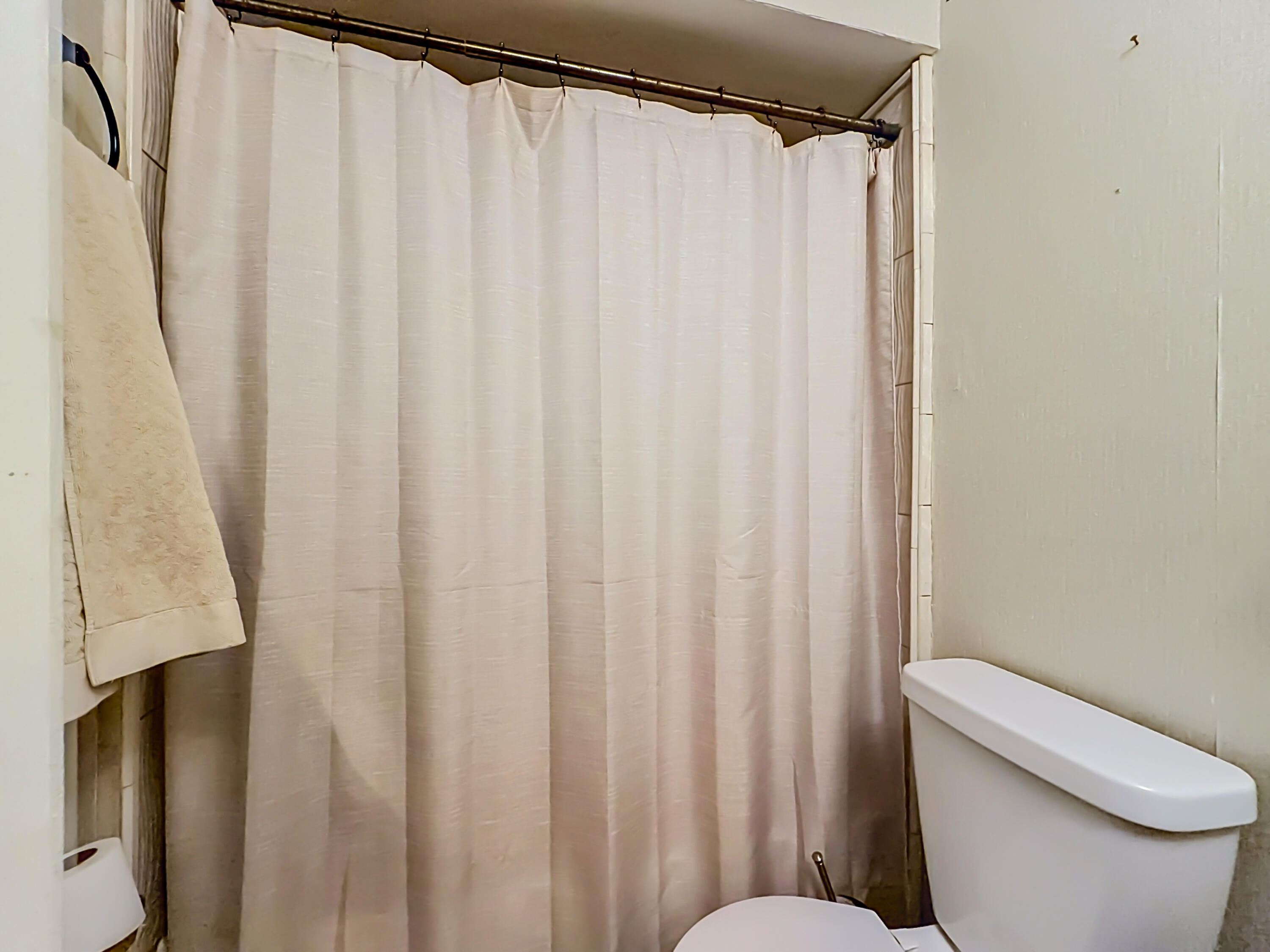 1324 Cromey Road Northeast Palm Bay, FL 32905 - Photo 13 of 52 1324 Cromey Road NE-33