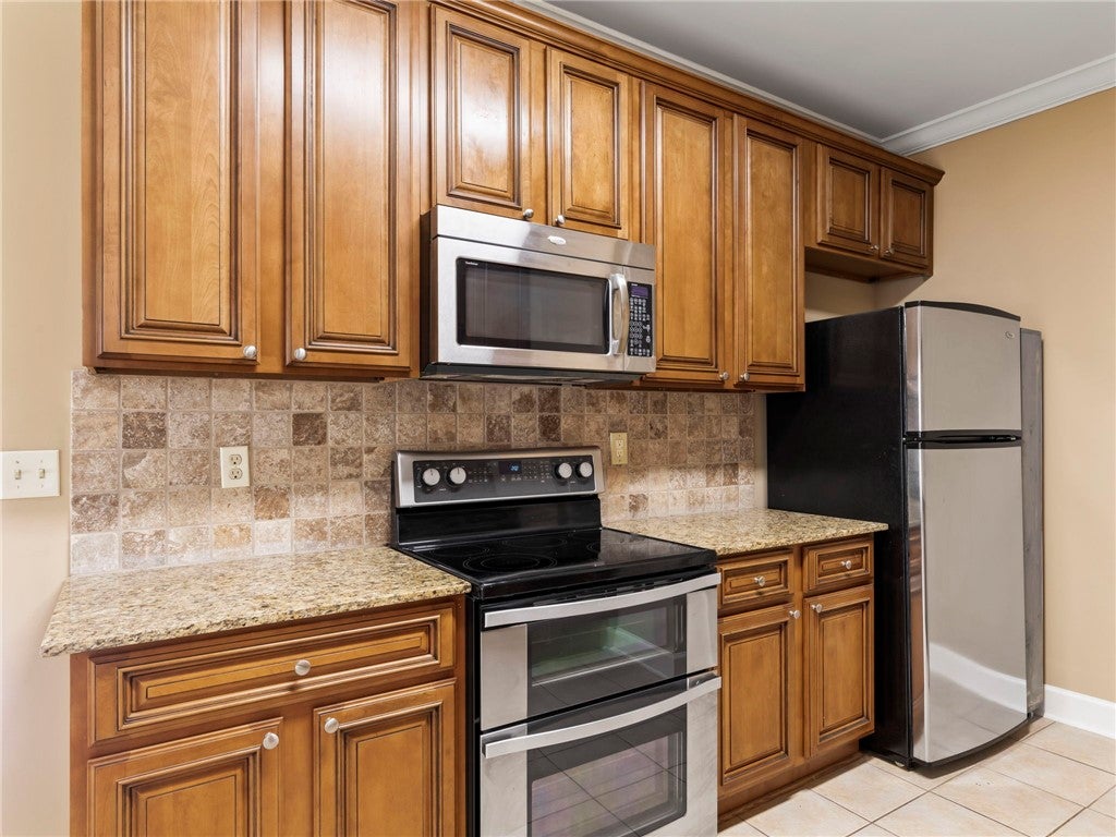 1957 Wire Road, Unit 36 Auburn, AL 36832 - Photo 7 of 22 Gallery Image 7