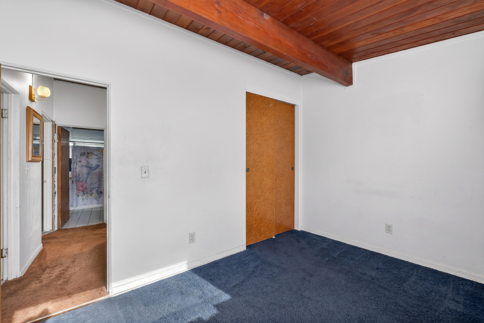 308 Natoma Avenue Addison, IL 60101 - Photo 14 of 21 a view of an empty room