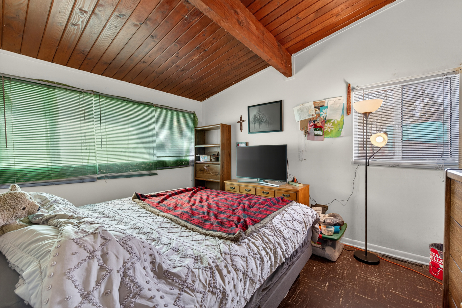 308 Natoma Avenue Addison, IL 60101 - Photo 16 of 21 a bedroom with a bed and a flat screen tv