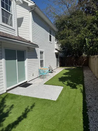 $2,550 | 422 Canterbury Court Northwest, Fort Walton Beach, FL 32548