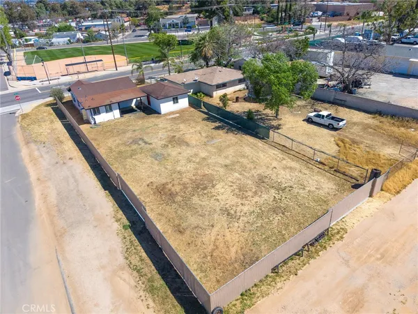 a picture of a bench in a white building