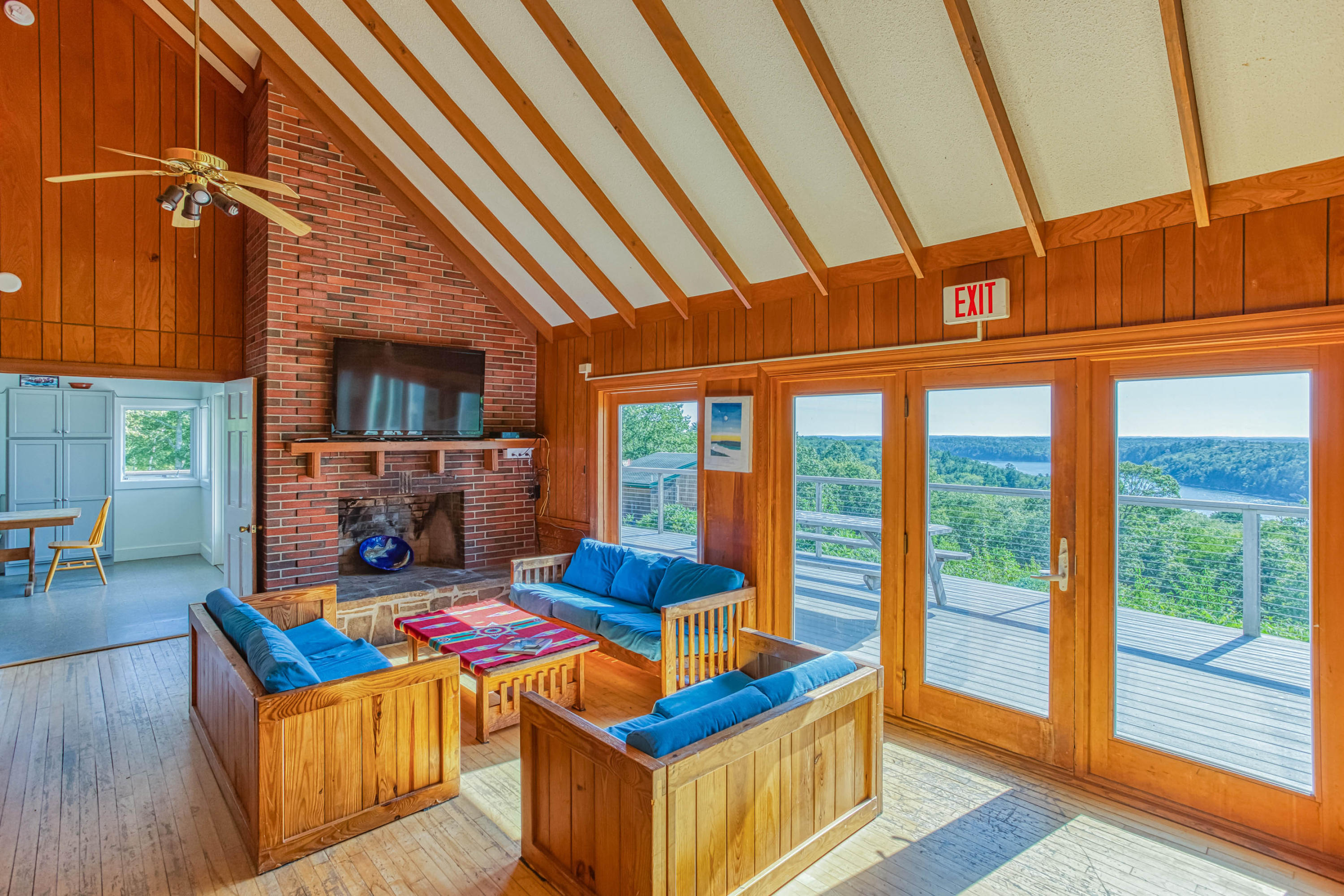 124 Deckhouse Road Edgecomb, ME 04556 - Photo 11 of 39 DeckHouseIntAug20-3702
