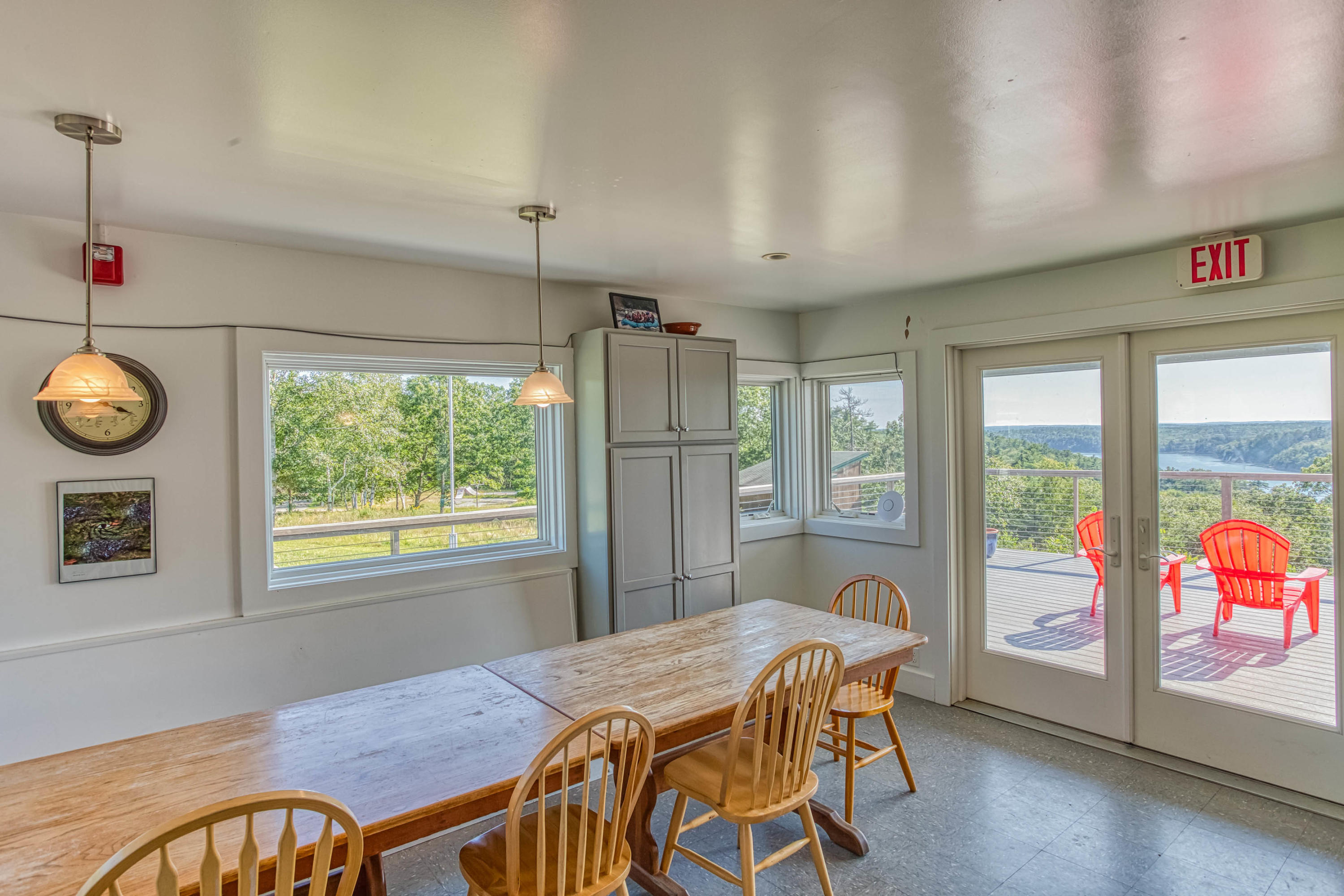 124 Deckhouse Road Edgecomb, ME 04556 - Photo 9 of 39 DeckHouseIntAug20-3711