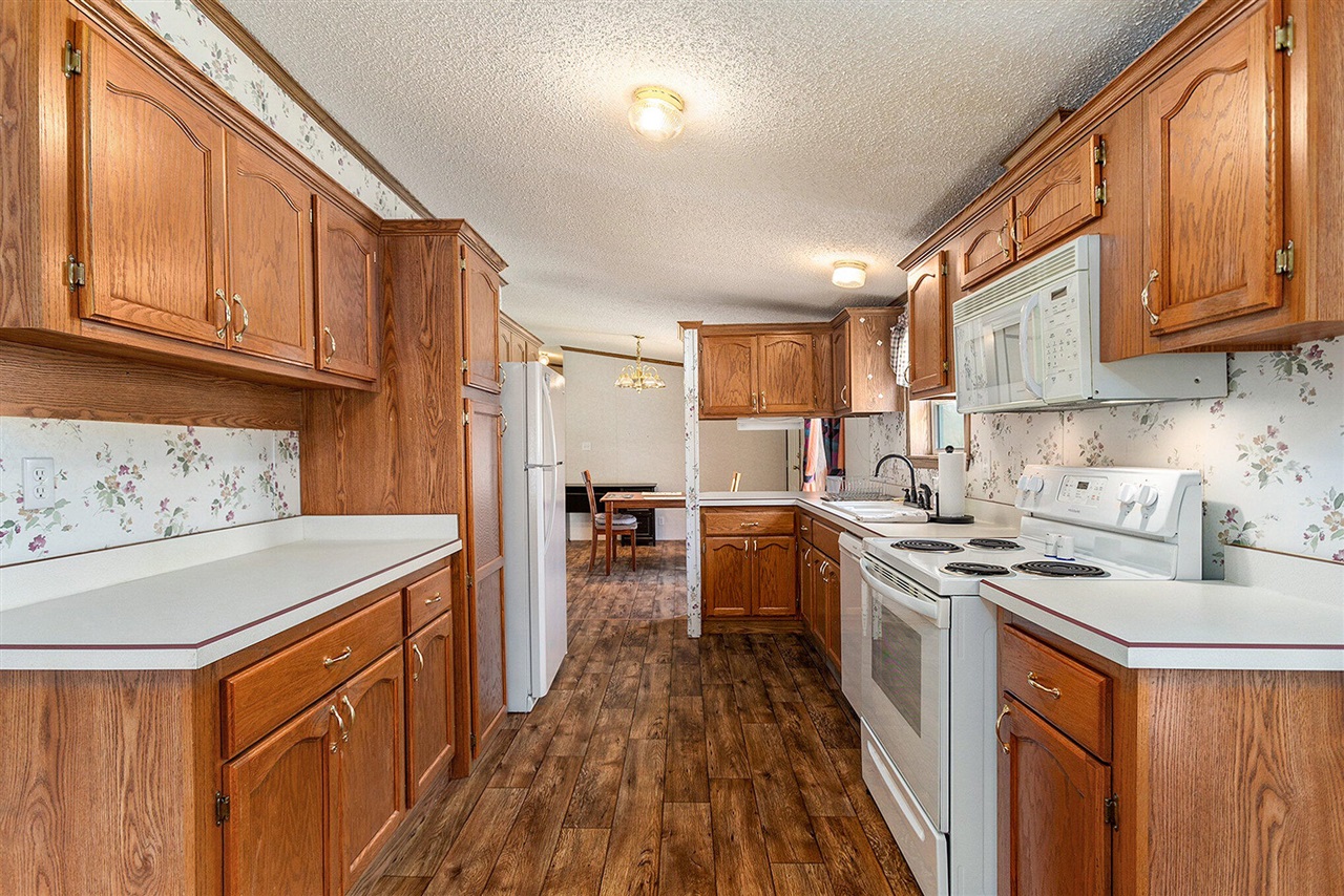 697 Tuttle Road Union City, MI 49094 - Photo 11 of 29