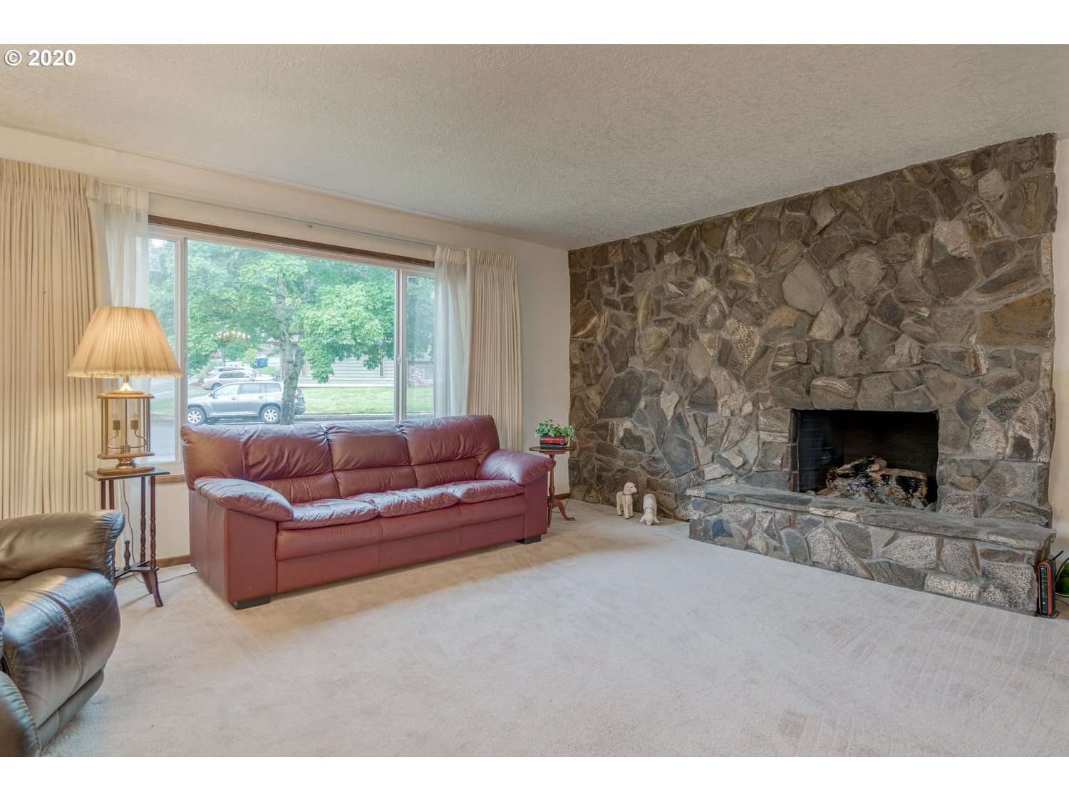 2985 Southwest Angeline Avenue Gresham, OR 97080 - Photo 2 of 32 Gallery Image 2