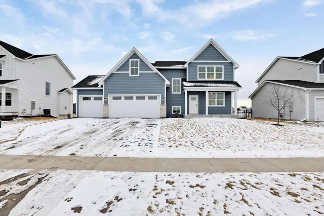 $734,000 | 9568 63rd Street South, Cottage Grove, MN 55016