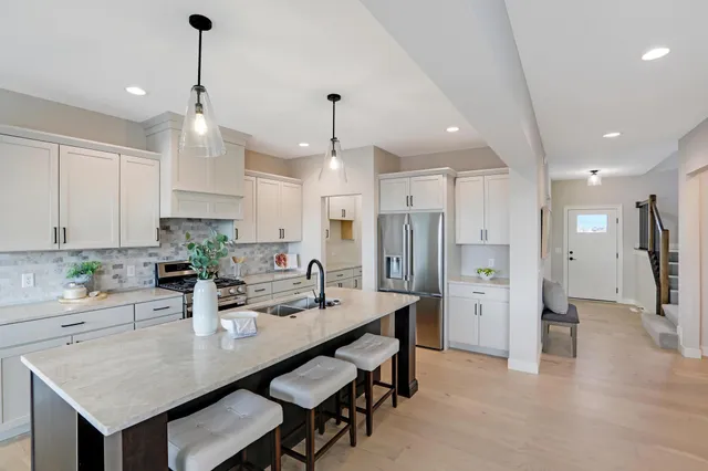 $734,000 | 9568 63rd Street South, Cottage Grove, MN 55016