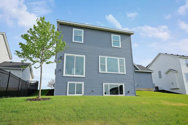 $734,000 | 9568 63rd Street South, Cottage Grove, MN 55016