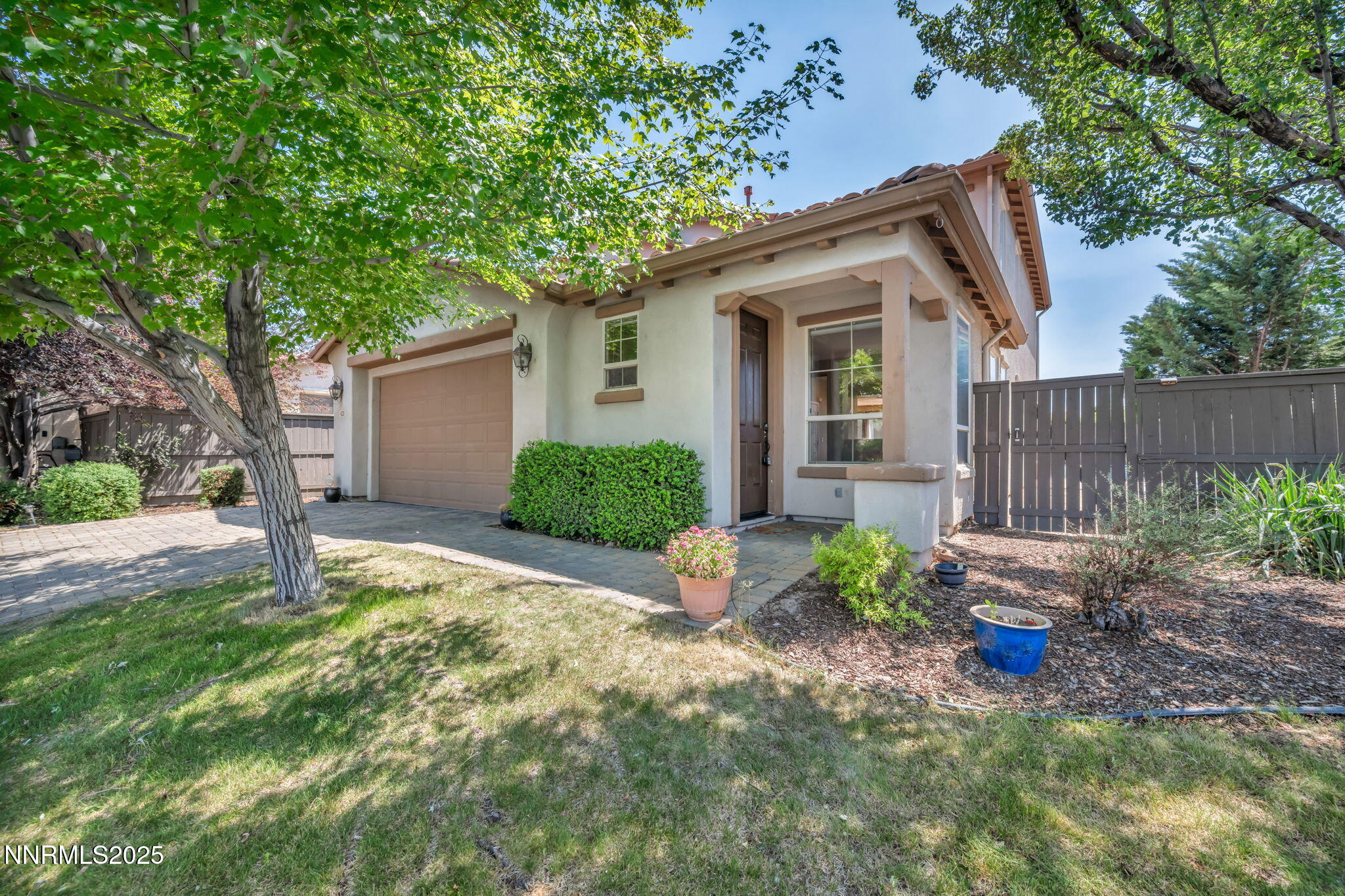 420 Miesque Court Reno, NV 89521 - Photo 36 of 43 a front view of a house with garden