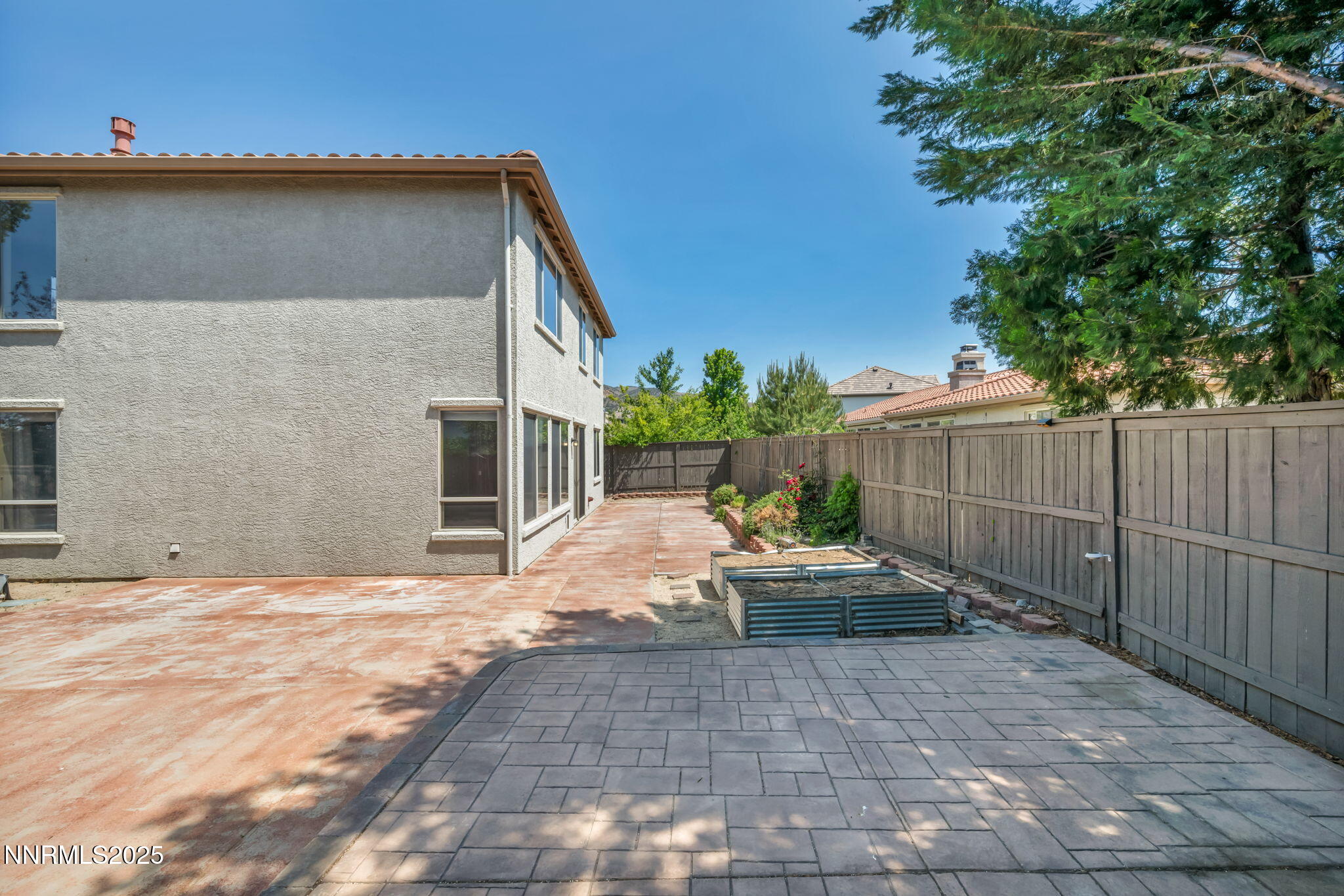 420 Miesque Court Reno, NV 89521 - Photo 41 of 43 a backyard of a house with seating space