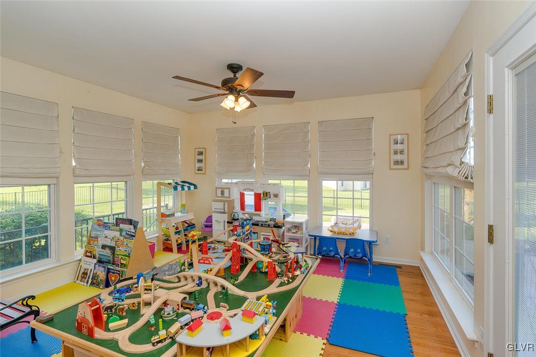 1649 Bridgeton Road Breinigsville, PA 18031 - Photo 8 of 20 Morning Room off of kitchen with access to patio.