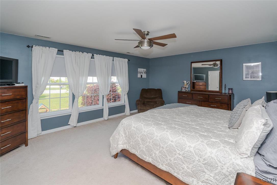 1649 Bridgeton Road Breinigsville, PA 18031 - Photo 10 of 20 Gallery Image 10