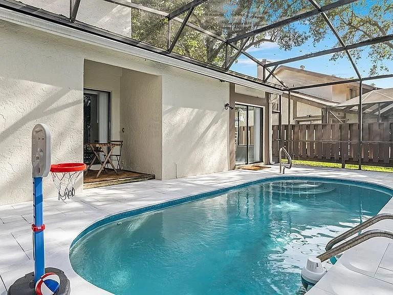 9370 Southwest 1st Street, Unit 106 Plantation, FL 33324 - Photo 5 of 33 Photo 5