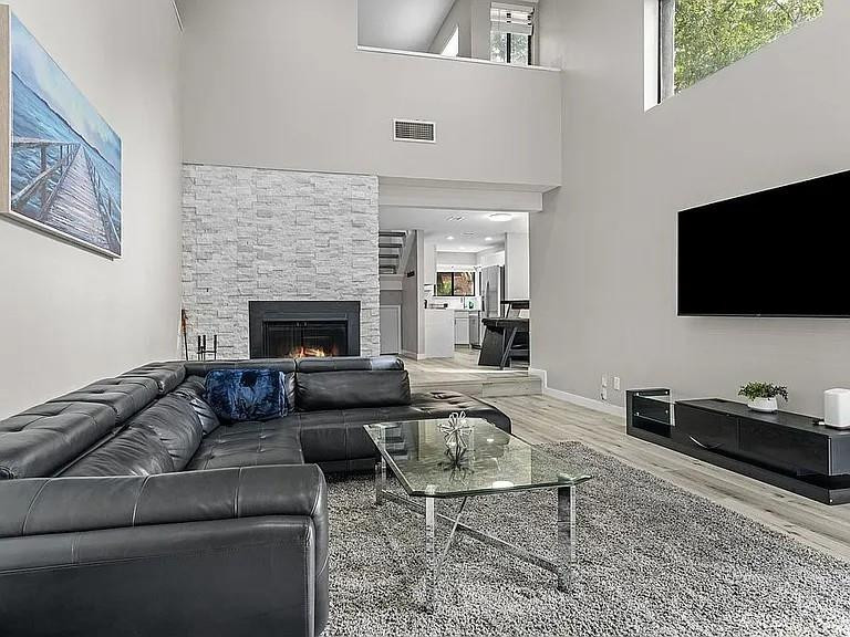 9370 Southwest 1st Street, Unit 106 Plantation, FL 33324 - Photo 6 of 33 Photo 6