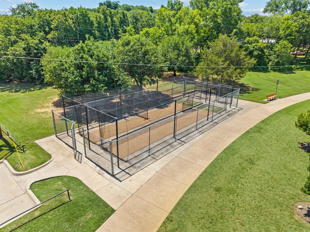 2532 Springhill Drive Grapevine, TX 76051 - Photo 36 of 40