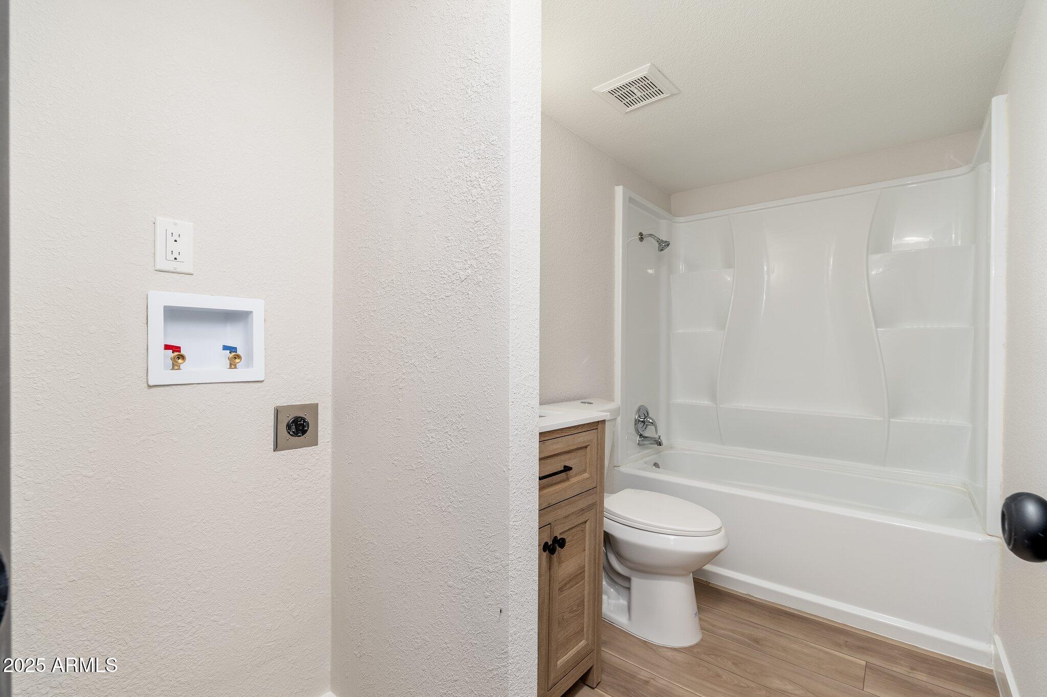 1051 South Dobson Road, Unit 44 Mesa, AZ 85202 - Photo 12 of 33 1051 S Dobson Rd UNIT 44 - 15