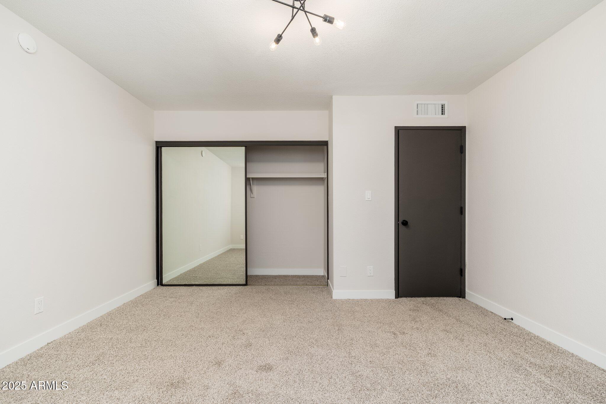 1051 South Dobson Road, Unit 44 Mesa, AZ 85202 - Photo 16 of 33 1051 S Dobson Rd UNIT 44 - 19