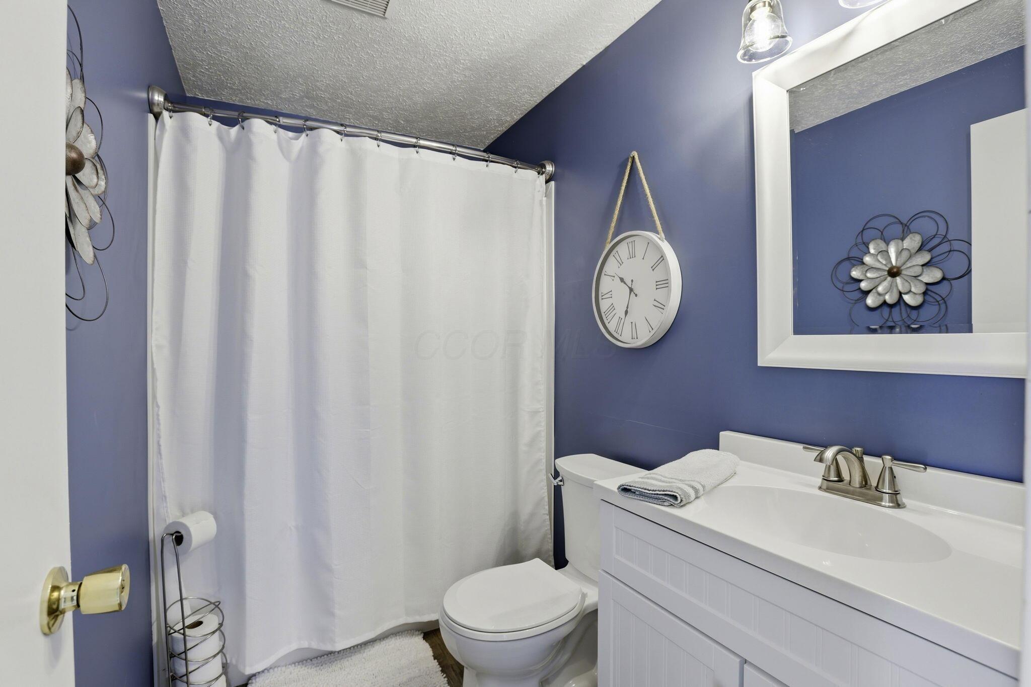 12830 New Delaware Road Mount Vernon, OH 43050 - Photo 42 of 47 Level 2 Full Bath