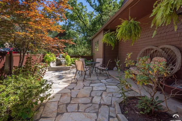 $690,000 | 1321 Raintree Place, Lawrence, KS 66044