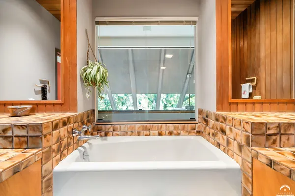 $719,900 | 1321 Raintree Place, Lawrence, KS 66044