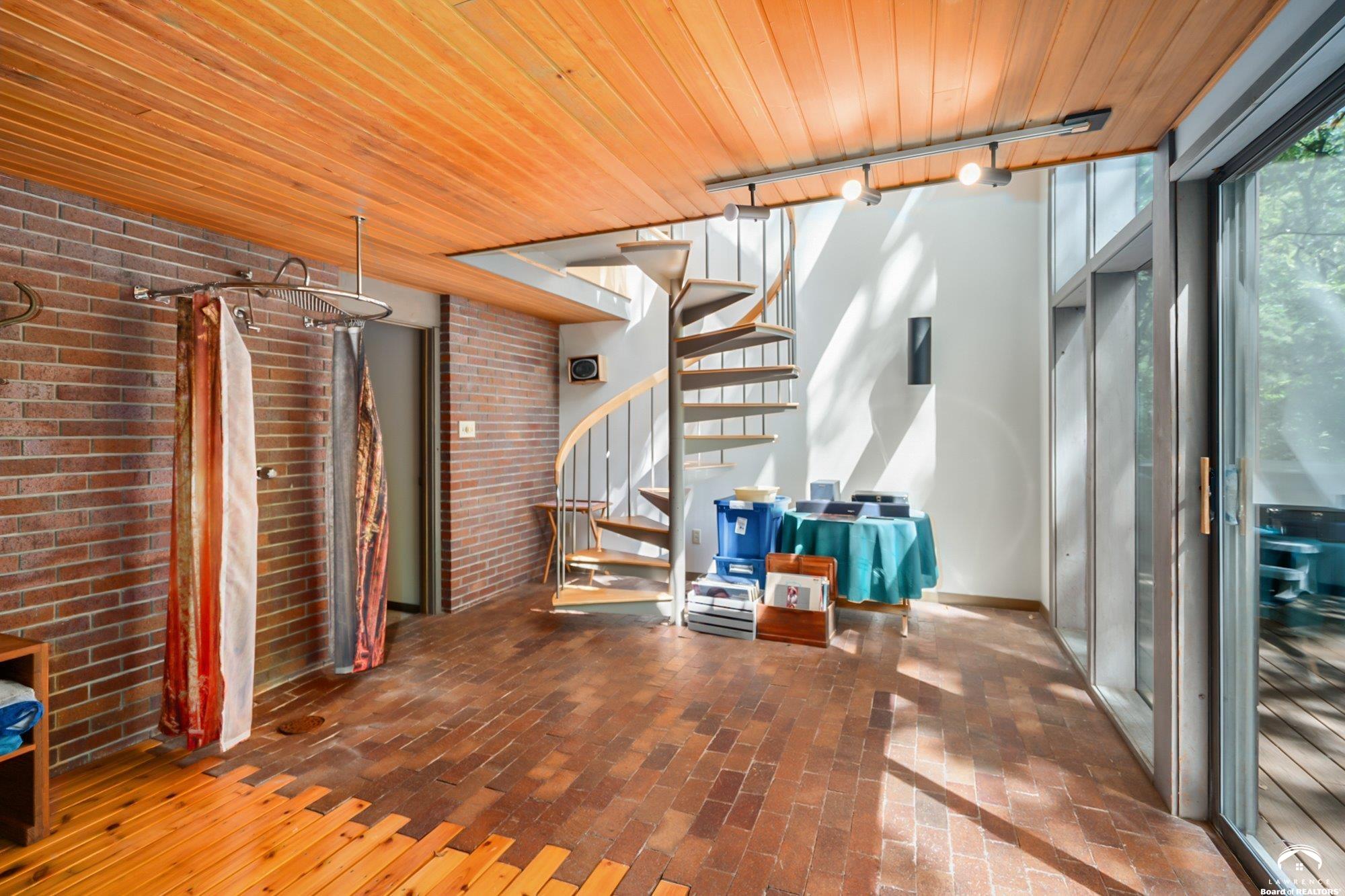 1321 Raintree Place Lawrence, KS 66044 - Photo 55 of 80