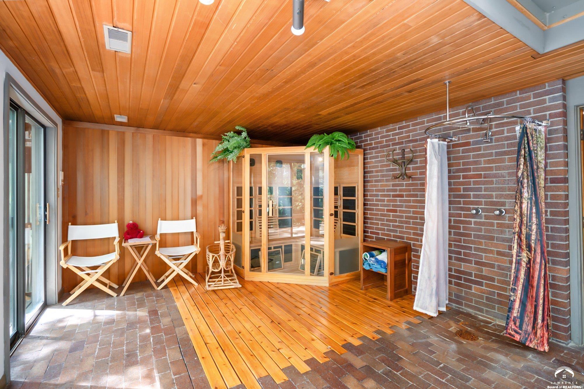 1321 Raintree Place Lawrence, KS 66044 - Photo 56 of 80