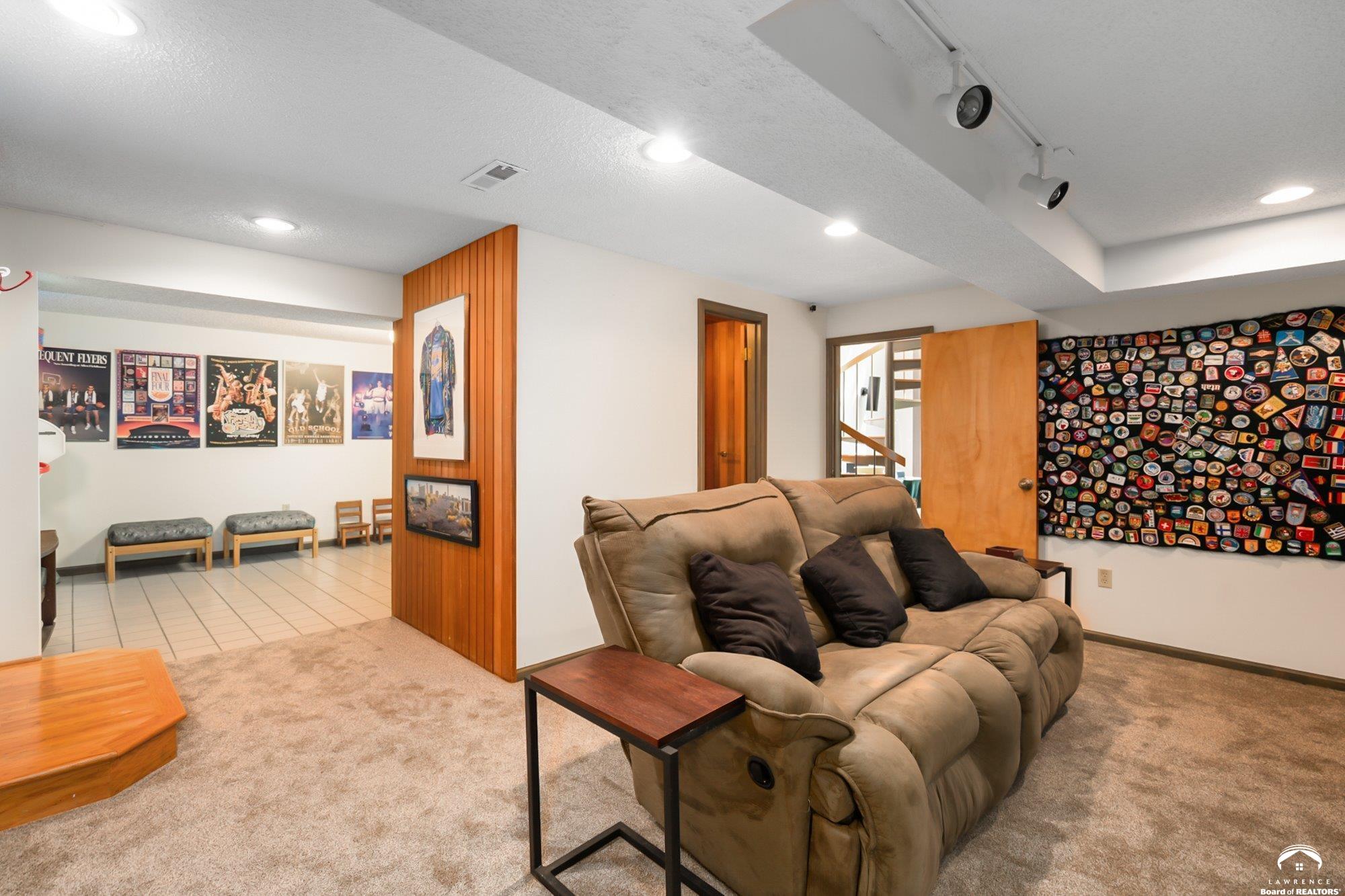 1321 Raintree Place Lawrence, KS 66044 - Photo 63 of 80