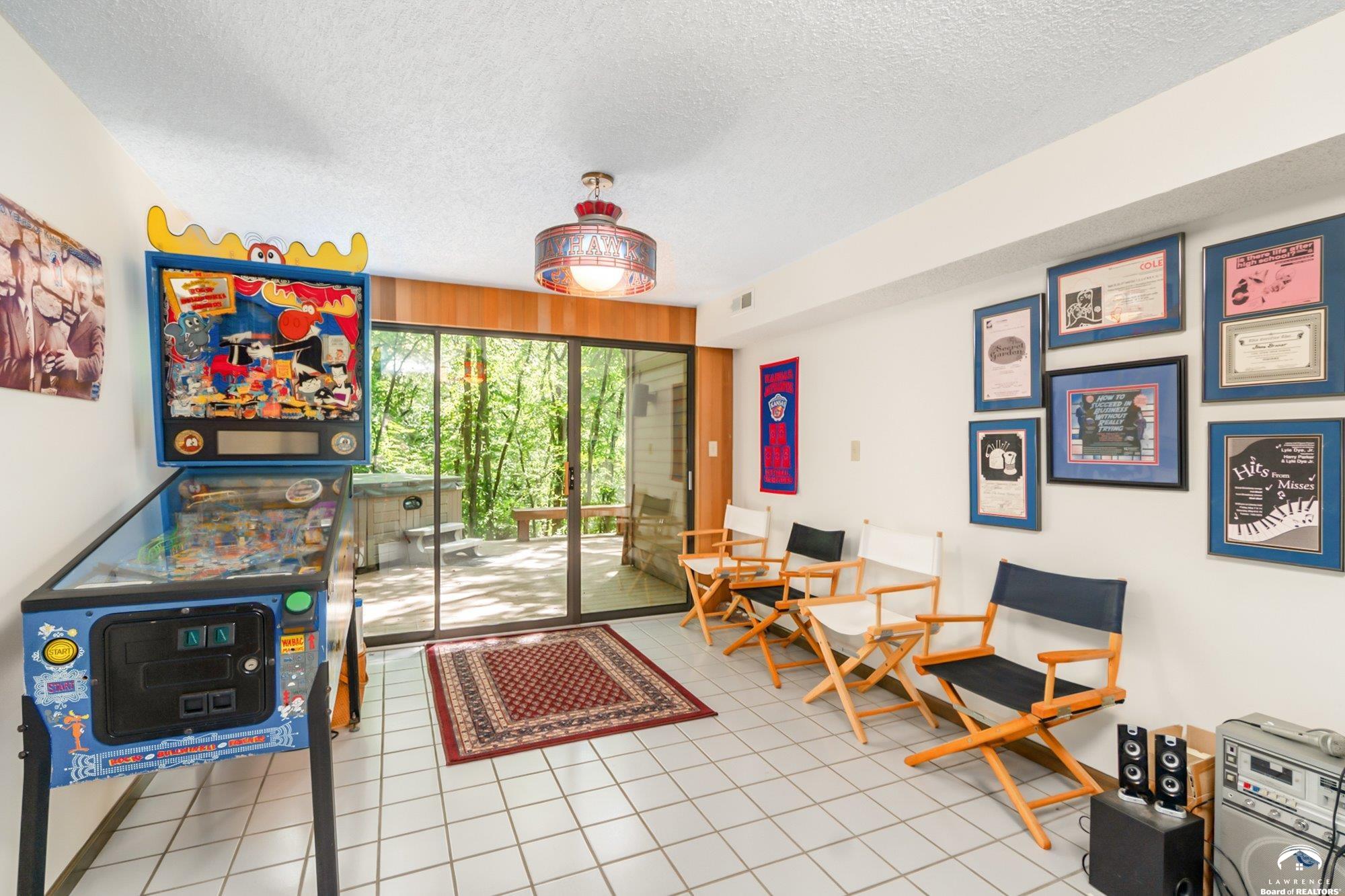 1321 Raintree Place Lawrence, KS 66044 - Photo 64 of 80