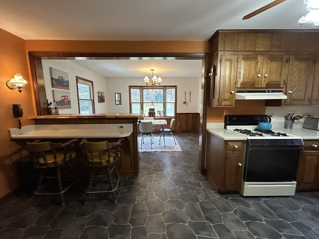 35 Lakeshore Road Boxford, MA 01921 - Photo 11 of 35