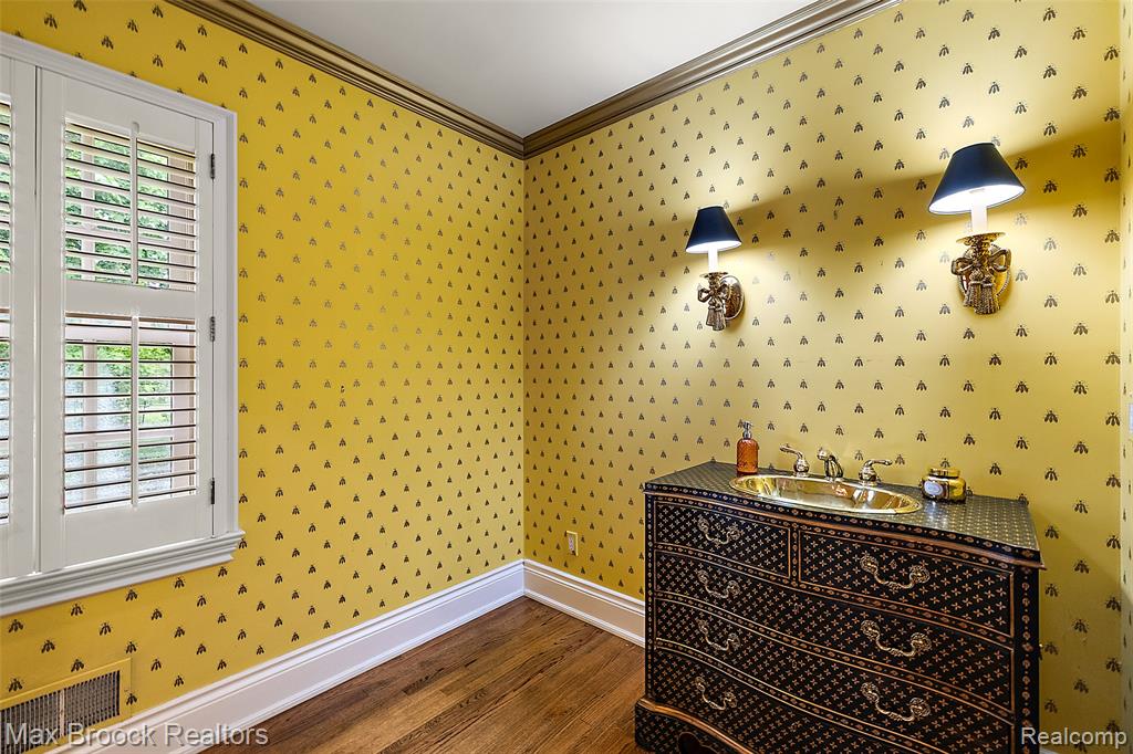 760 Lone Pine Road Bloomfield Hills, MI 48304 - Photo 37 of 65