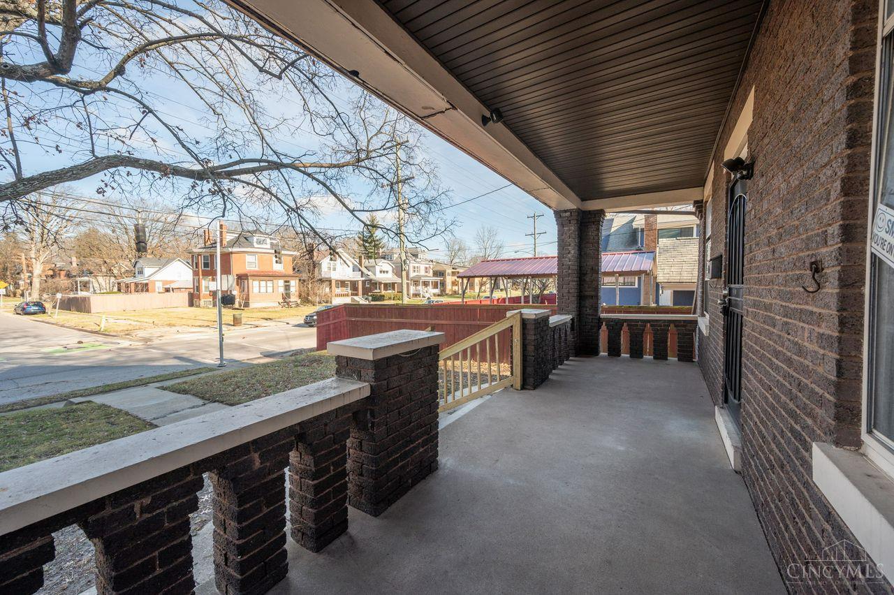 1825 West North Bend Road Cincinnati, OH 45224 - Photo 6 of 51 Gallery Image 6