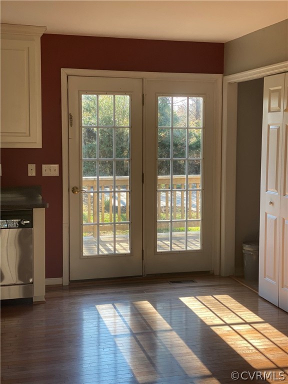 14566 Meade Road Amelia Court House, VA 23002 - Photo 7 of 22 Gallery Image 7