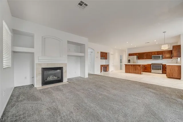 $2,500 | 6012 Prospector Trail, Las Vegas, NV 89118